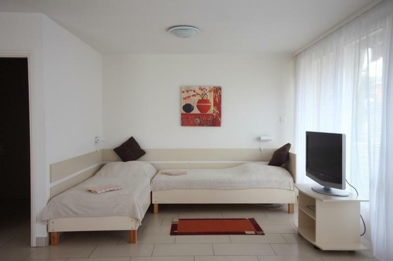 Siesta Apartmanhaz Balatonfuered Dış mekan fotoğraf