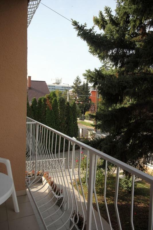 Siesta Apartmanhaz Balatonfuered Dış mekan fotoğraf