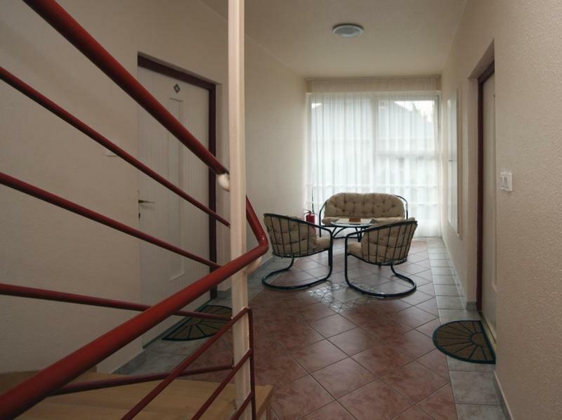 Siesta Apartmanhaz Balatonfuered Dış mekan fotoğraf